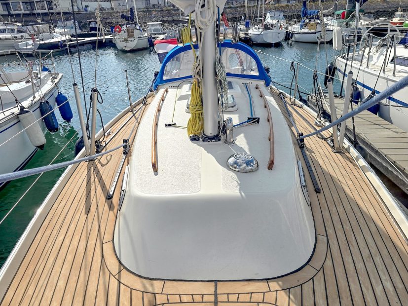 1988 Hallberg-Rassy 29 for sale — foto 9 van 12