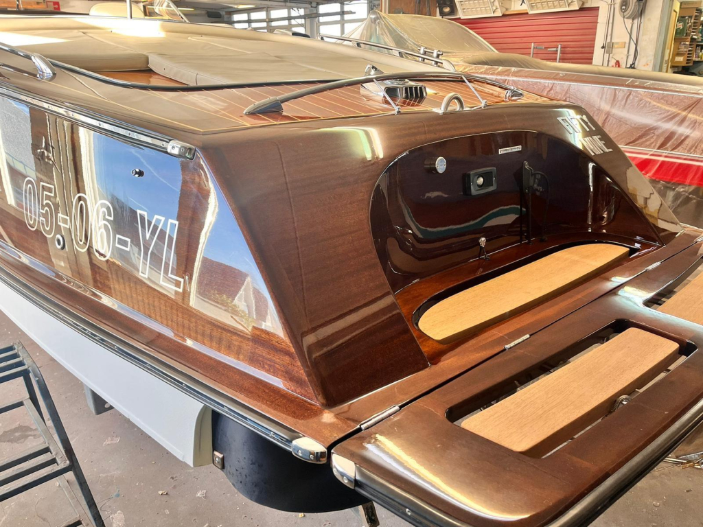 Boesch 750 Portofino De Luxe — foto 10 van 28