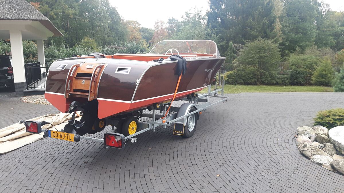 Pedrazzini Cavallino 570 — foto 5 van 9