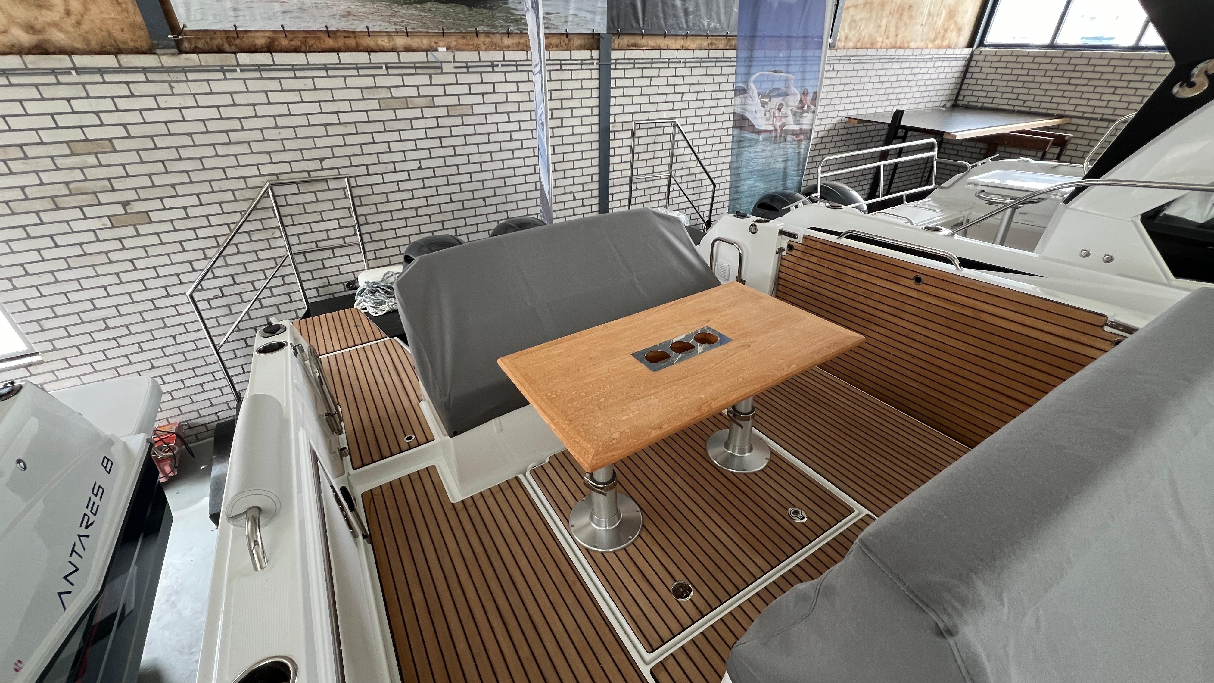 Beneteau Flyer 9 SPACEdeck — foto 9 van 18