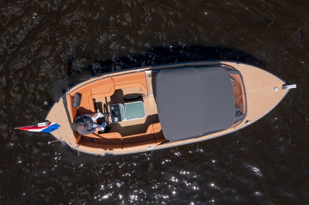 AluShip E-700 sloep — foto 26 van 32