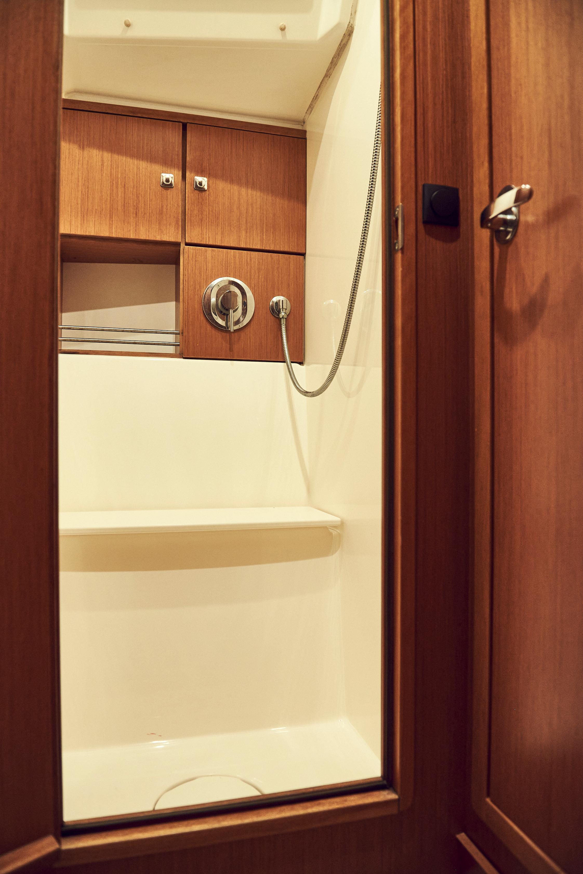 Bavaria Cruiser 46 — foto 23 van 27