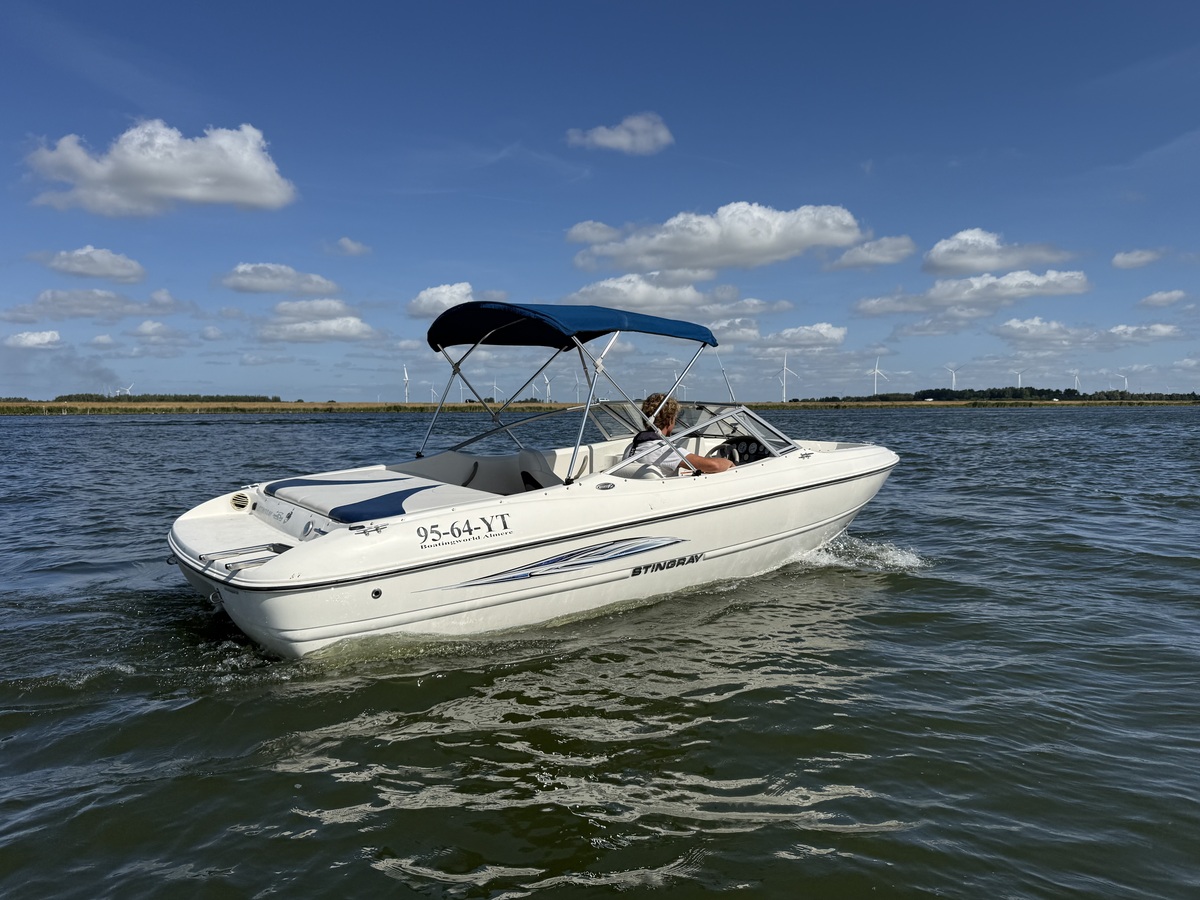 Stingray 195RX — foto 11 van 76