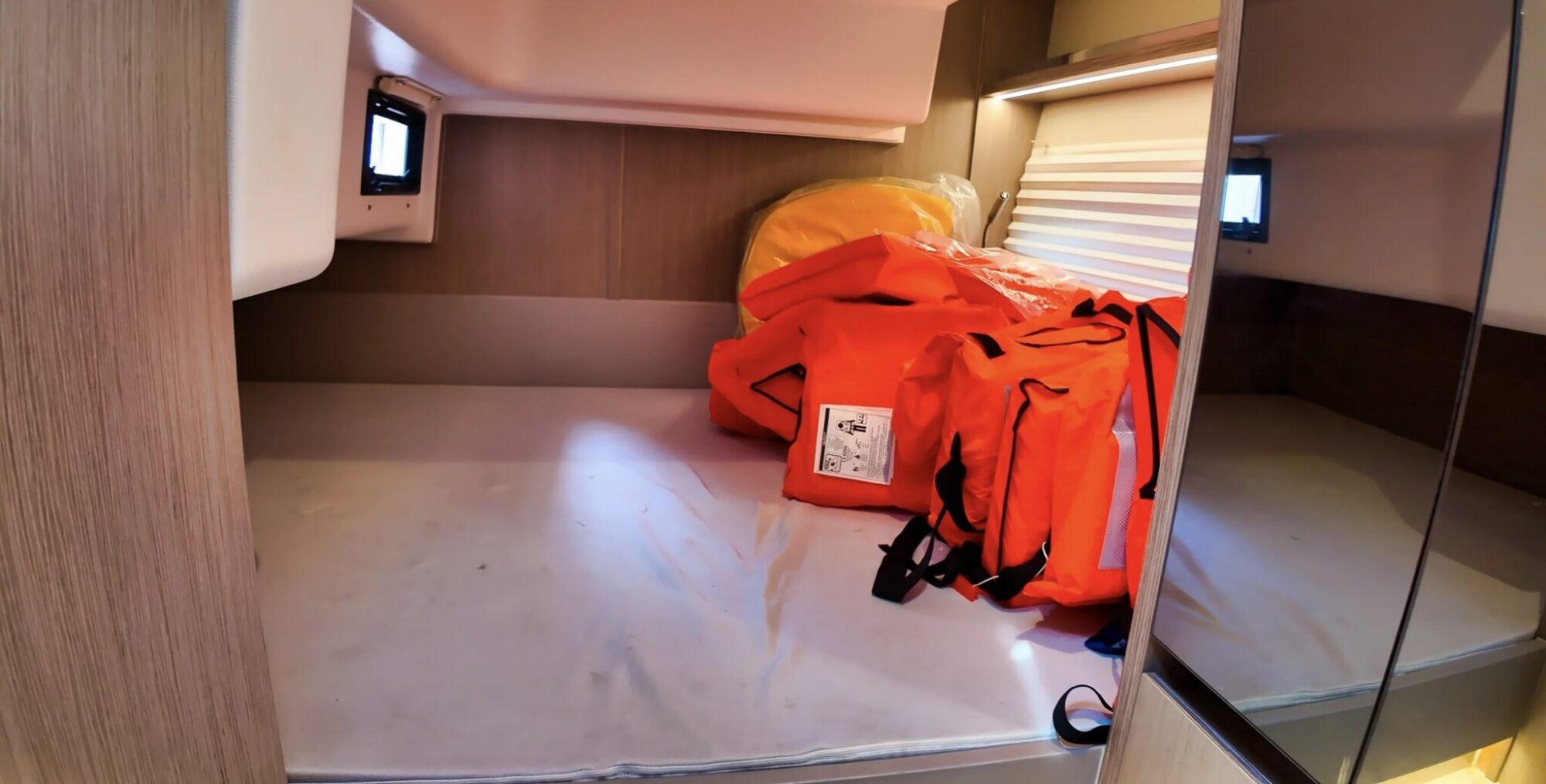Sealine S335 — foto 14 van 28