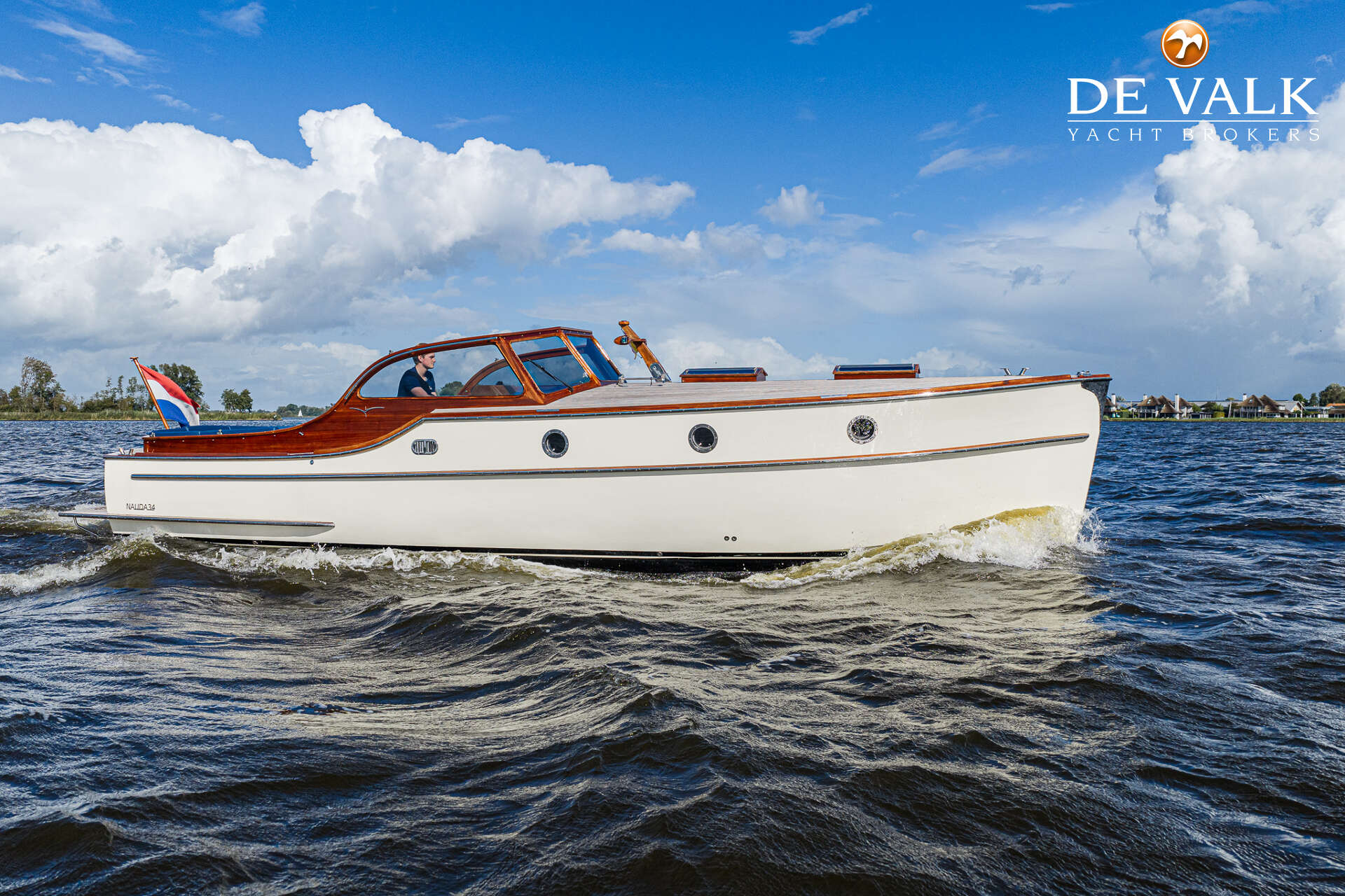 Nauda 34 — foto 1 van 37