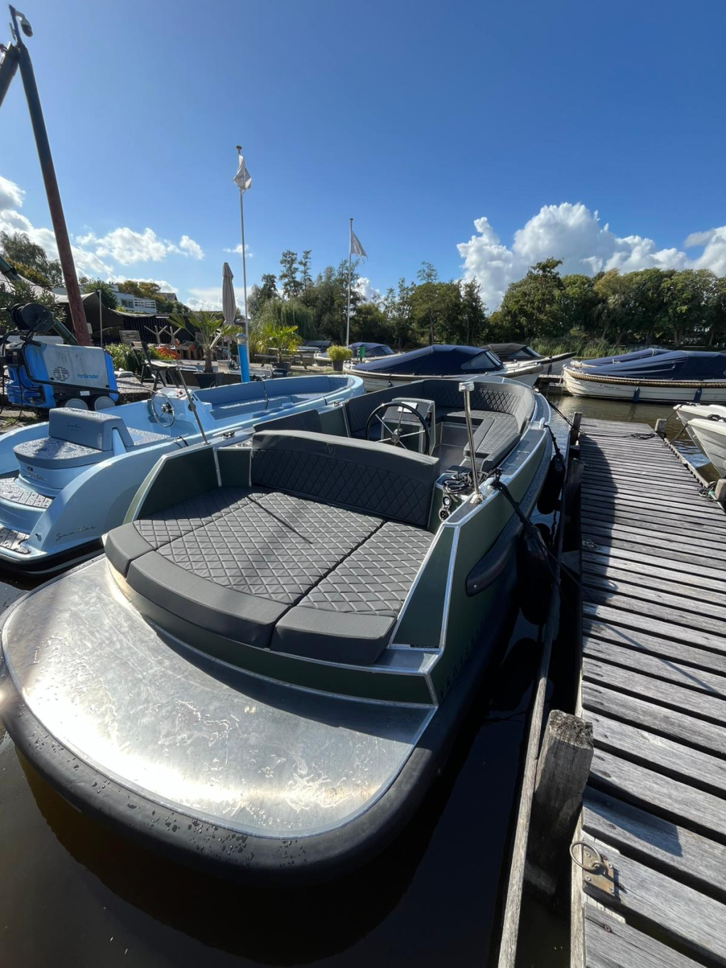 Van Vossen 650 plugin E tender aluminium elektrisch — foto 14 van 16