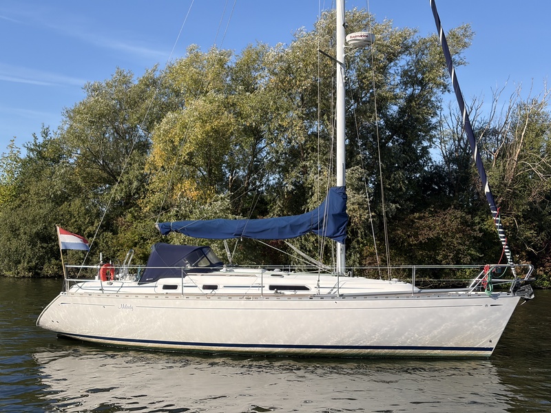 Dufour 36 Classic — foto 1 van 46