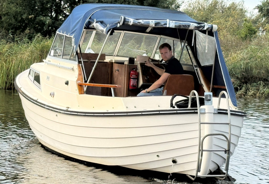 Marex  24 SunCab — foto 2 van 20