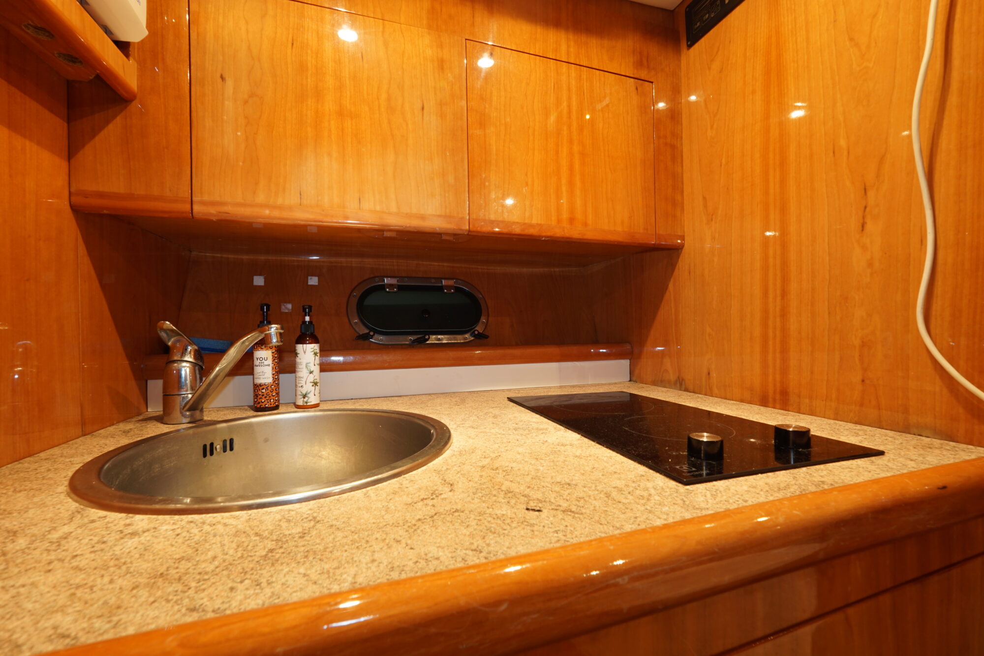 Airon Marine 425 HT — foto 30 van 58