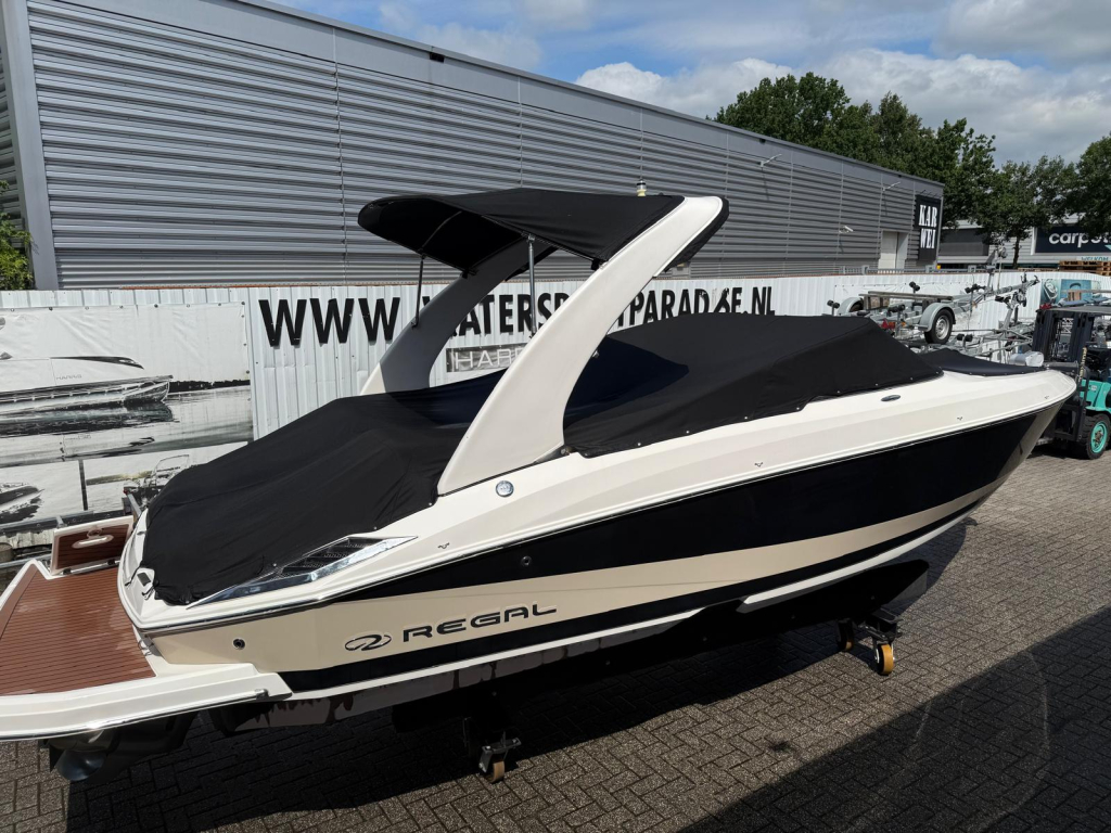 Regal 2500 Bowrider — foto 8 van 29