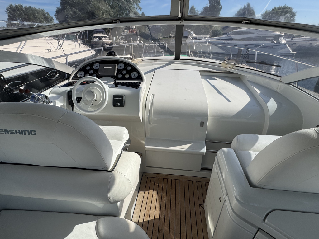 Pershing 37 — foto 11 van 42