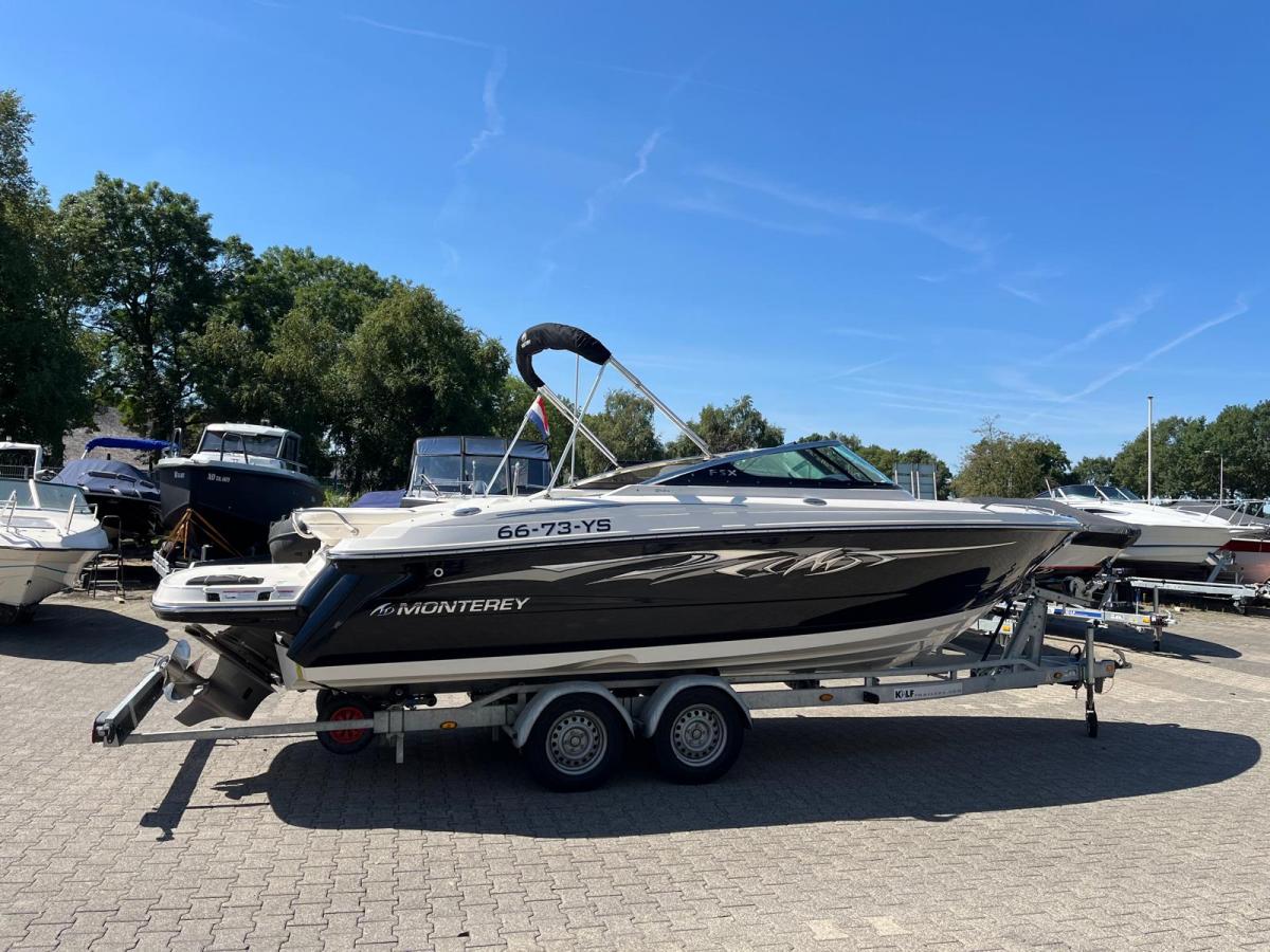 Monterey 244 FSX  Bowrider — foto 3 van 20