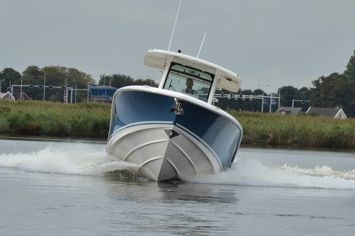 Boston Whaler 330 Outrage — foto 5 van 40