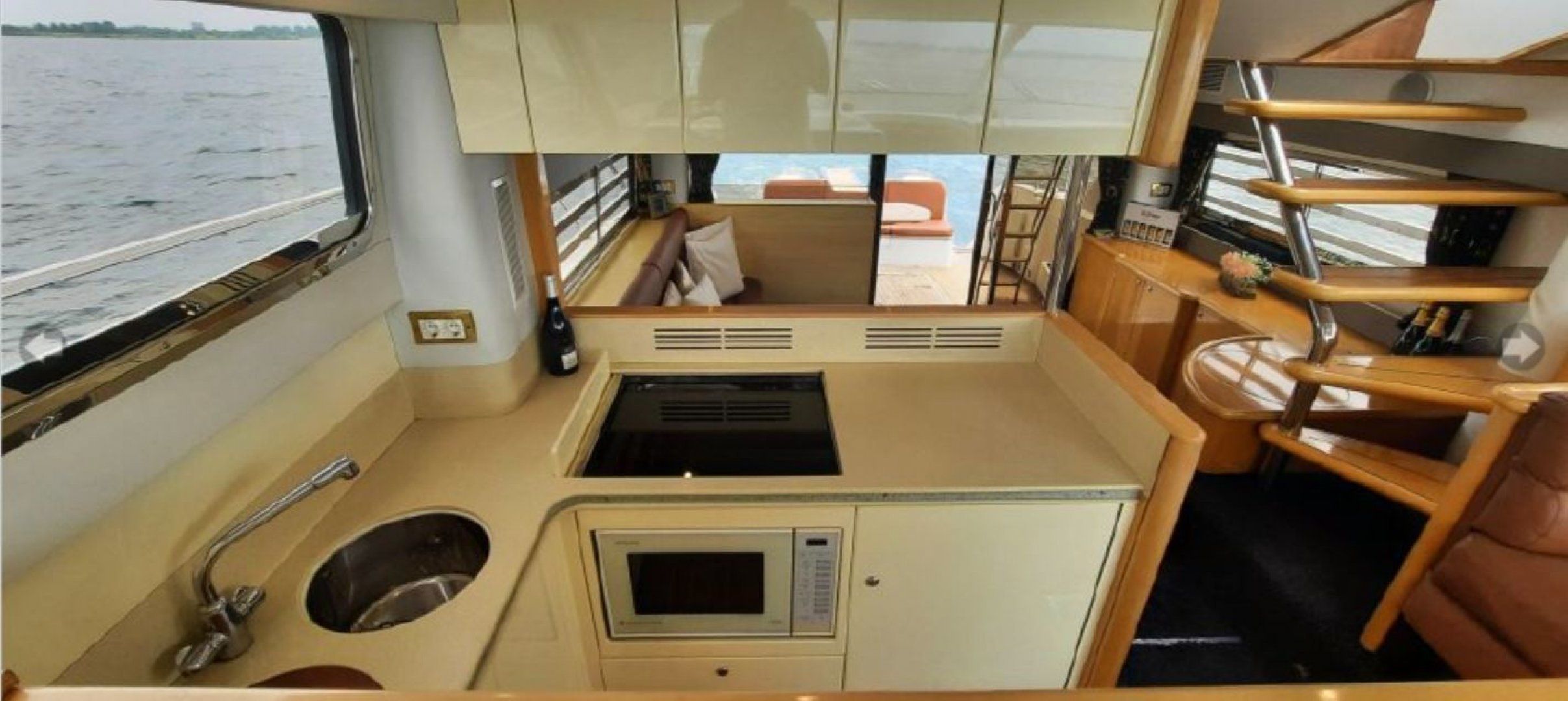 Fairline SQUADRON 59 — foto 4 van 4