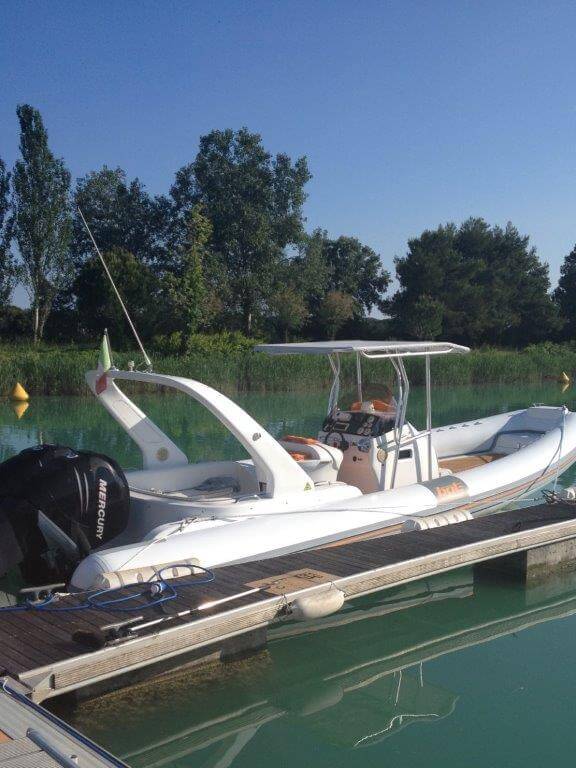 BAT 880 Ultimate - T -TOP - BluYachting — foto 6 van 12