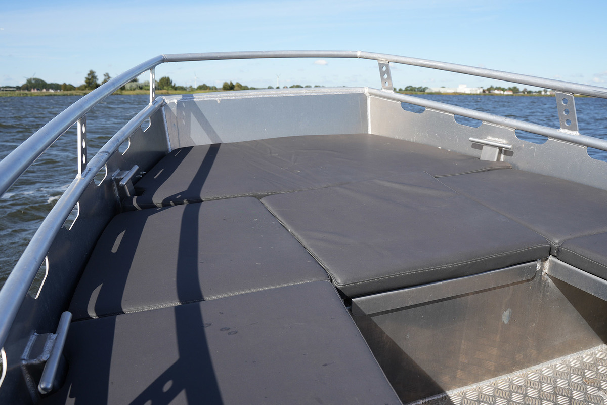 Dock Steel 650 — foto 8 van 37