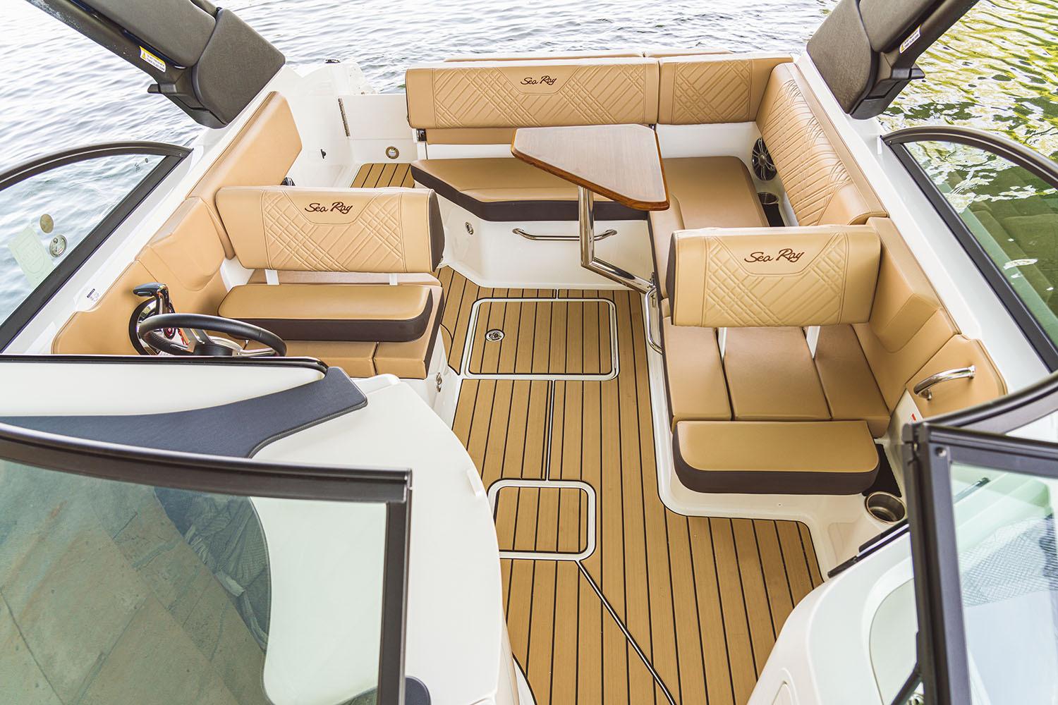 Sea Ray SDX 230 — foto 11 van 32