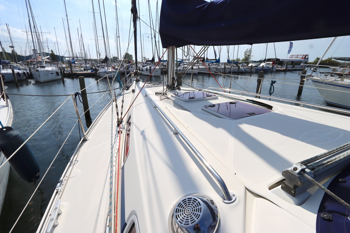 Bavaria 34 Cruiser — foto 50 van 63