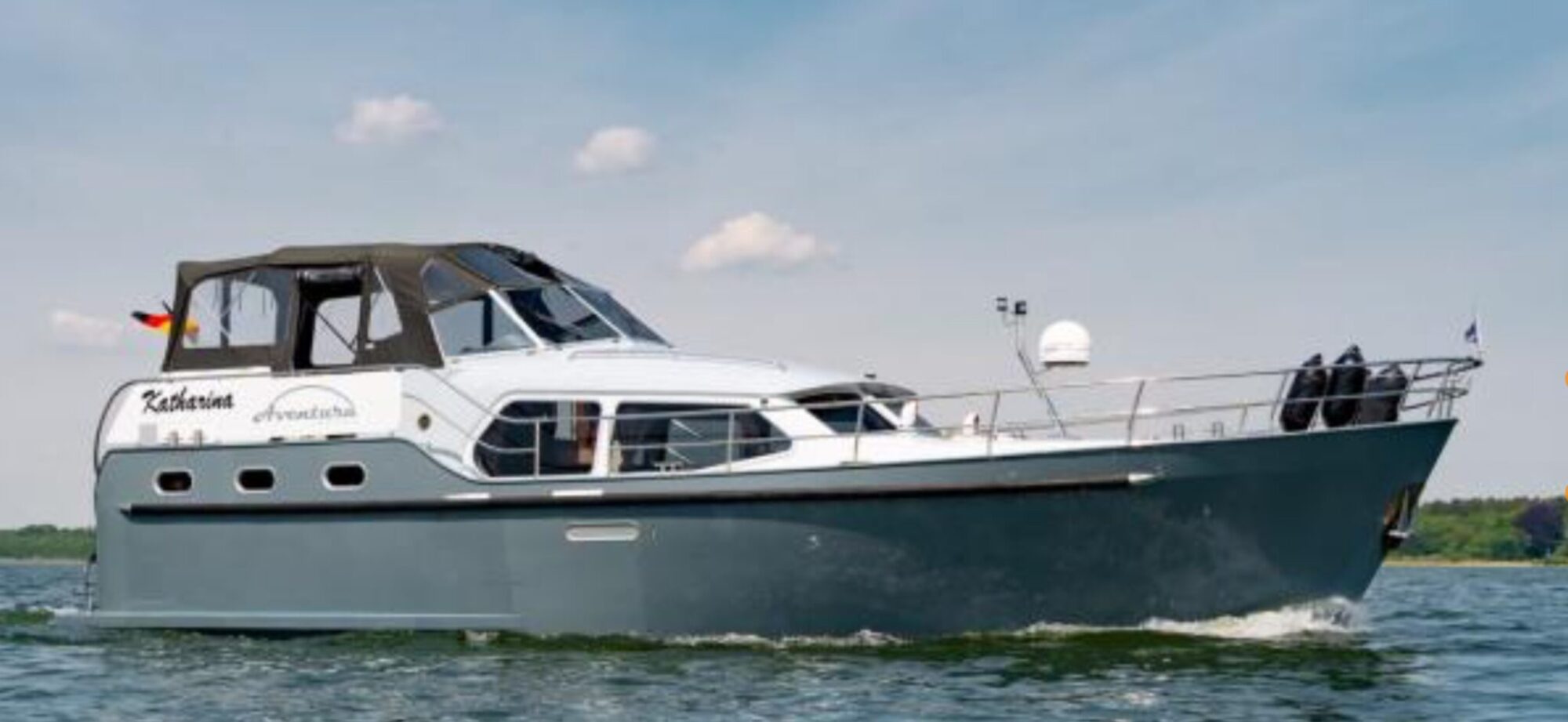 Aventura 43 AK Cabrio — foto 1 van 44