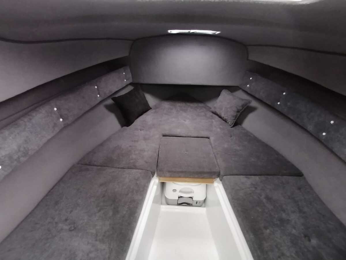 Lakeman Boats 540 Pilothouse — foto 9 van 12