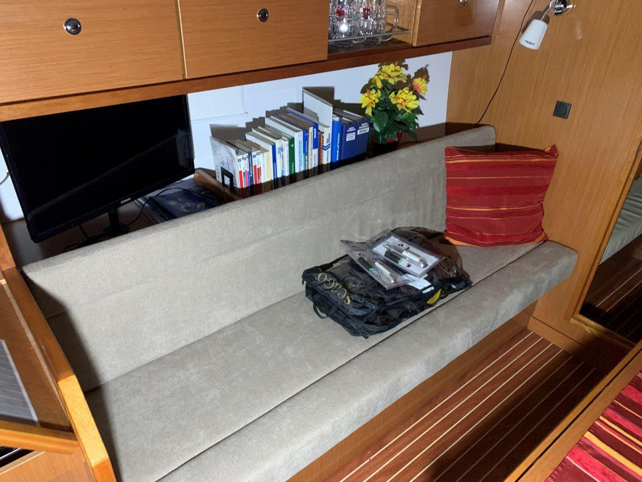 Bavaria Cruiser 36 — foto 18 van 50