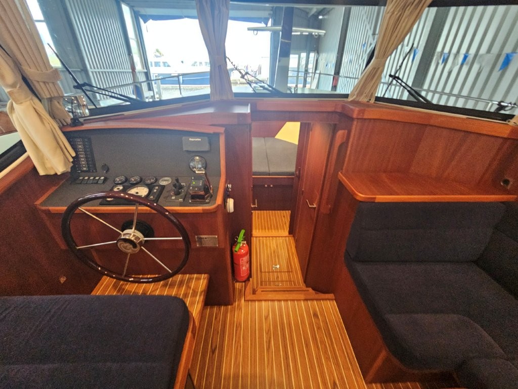 Brandsma Luna 34 — foto 10 van 17