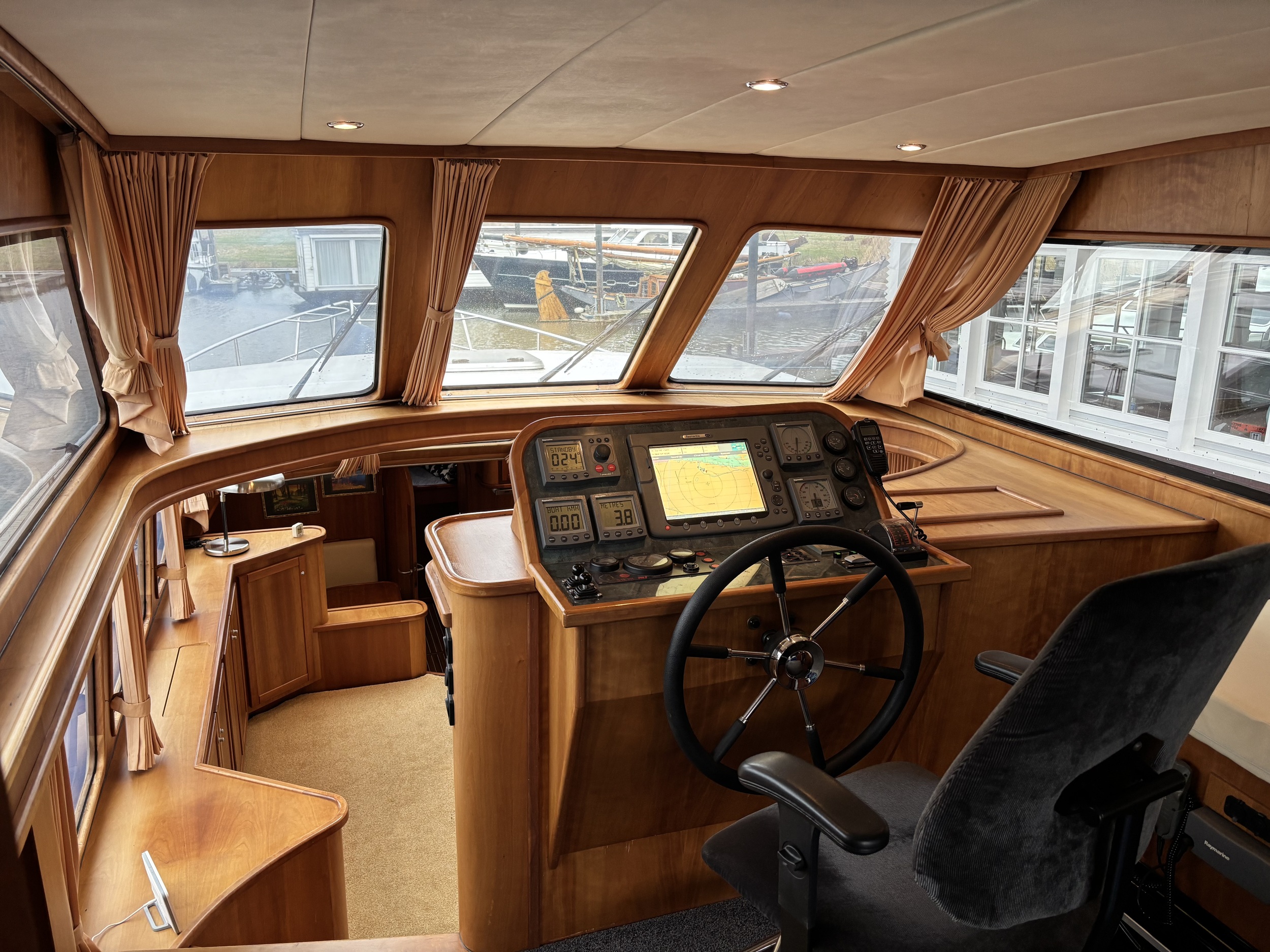 Aqualine 46 Pilothouse — foto 5 van 29