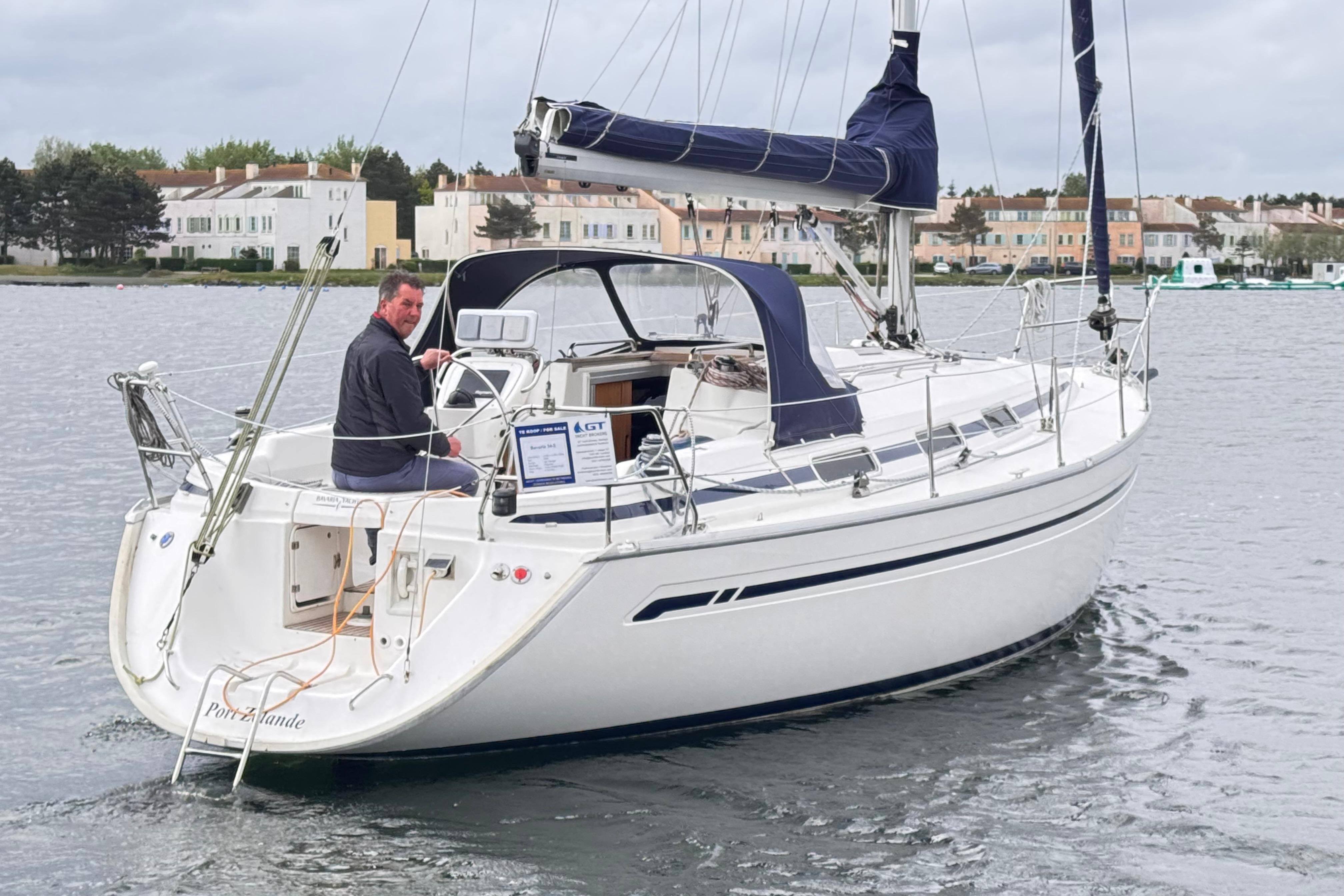 Bavaria Cruiser 34 — foto 9 van 11