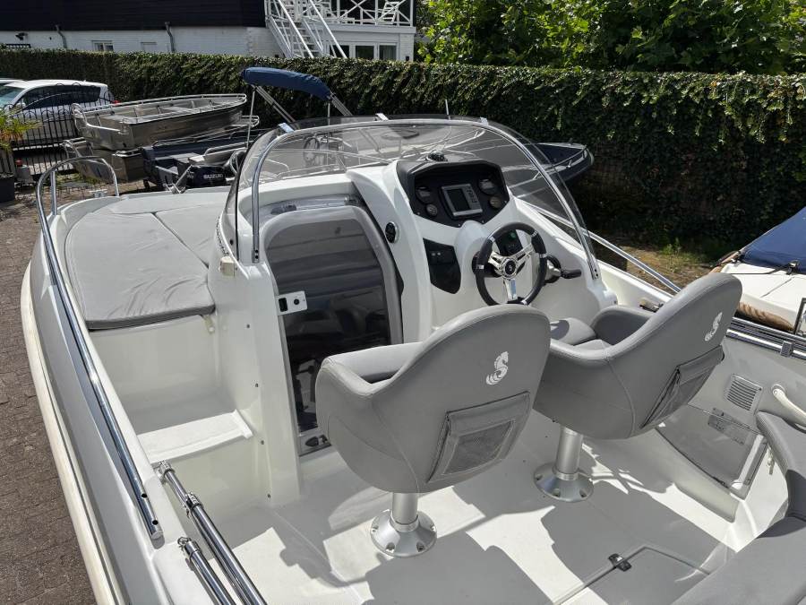 Beneteau Cabin Flyer 550 — foto 4 van 8