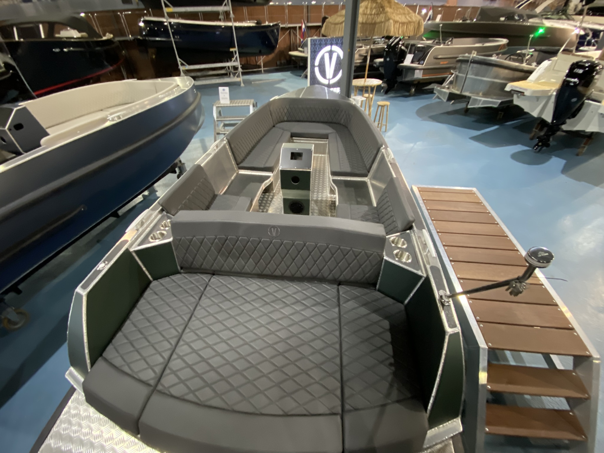 Van Vossen VanVossen E-Tender 595 E-propulsion 6kW op voorraad! — foto 7 van 7