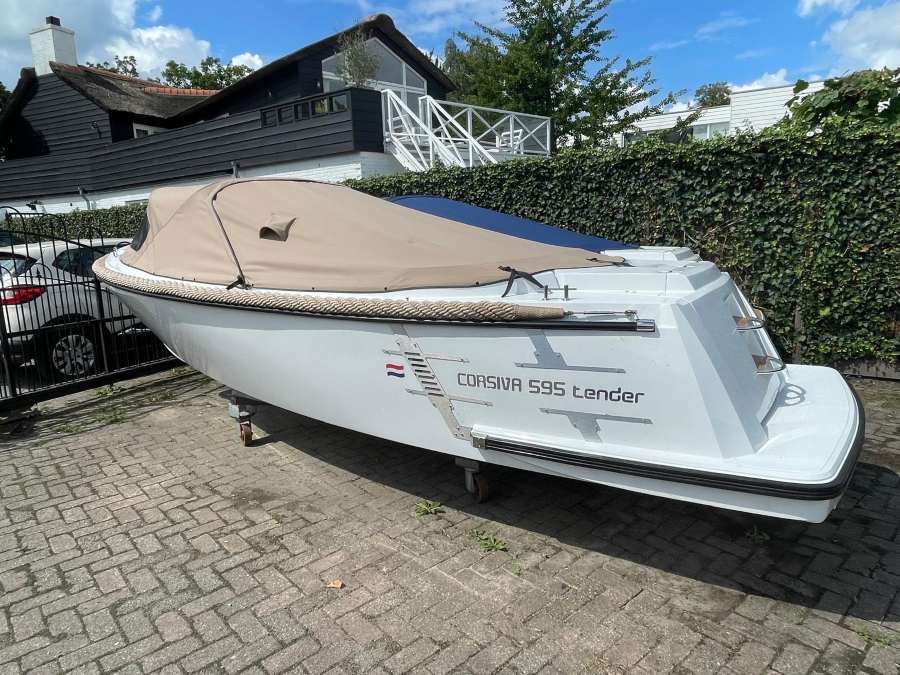 Corsiva 595 Tender wit wit Loosdrecht  — foto 2 van 5