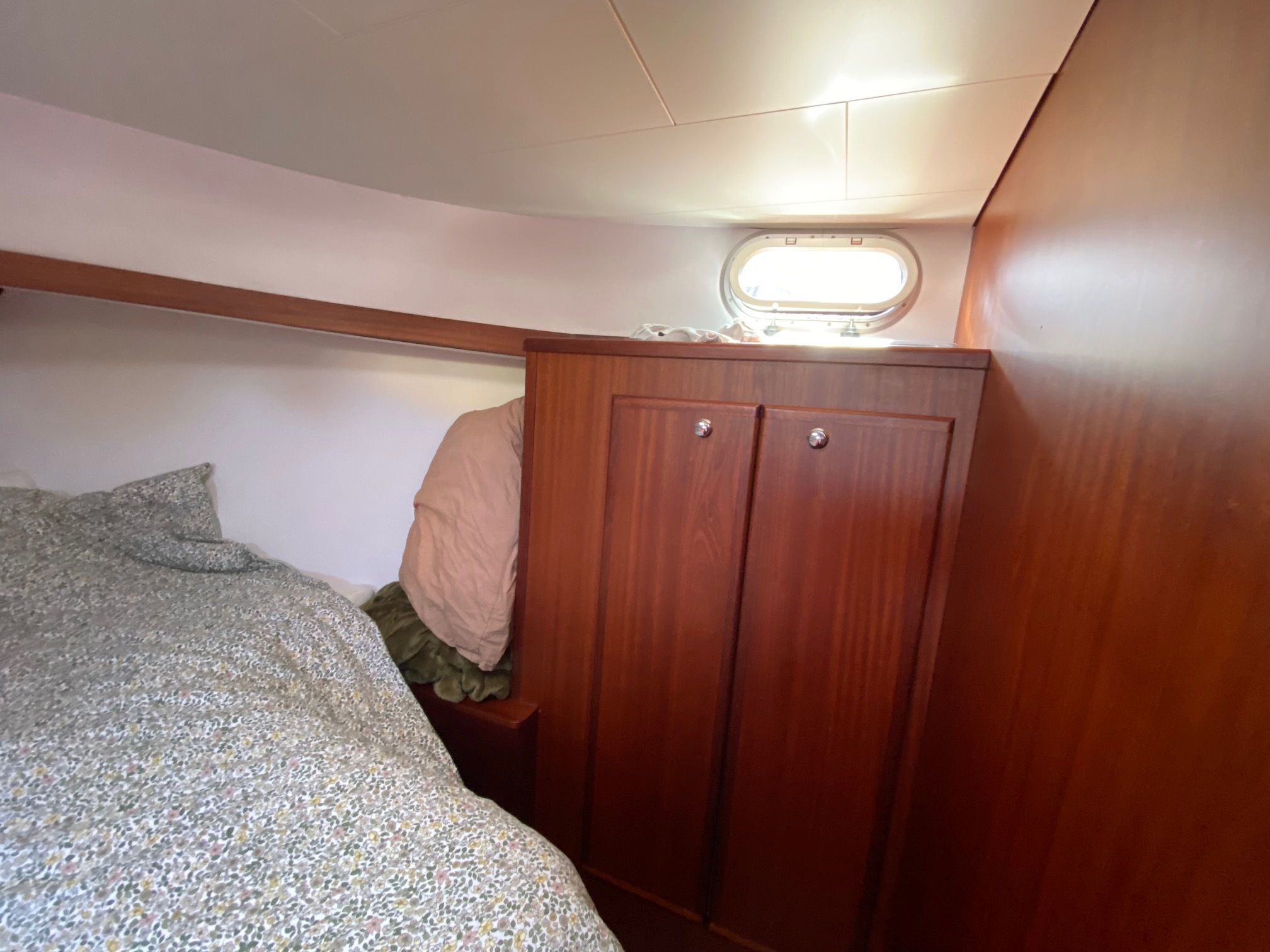 Crown Yachts C 102 — foto 8 van 13