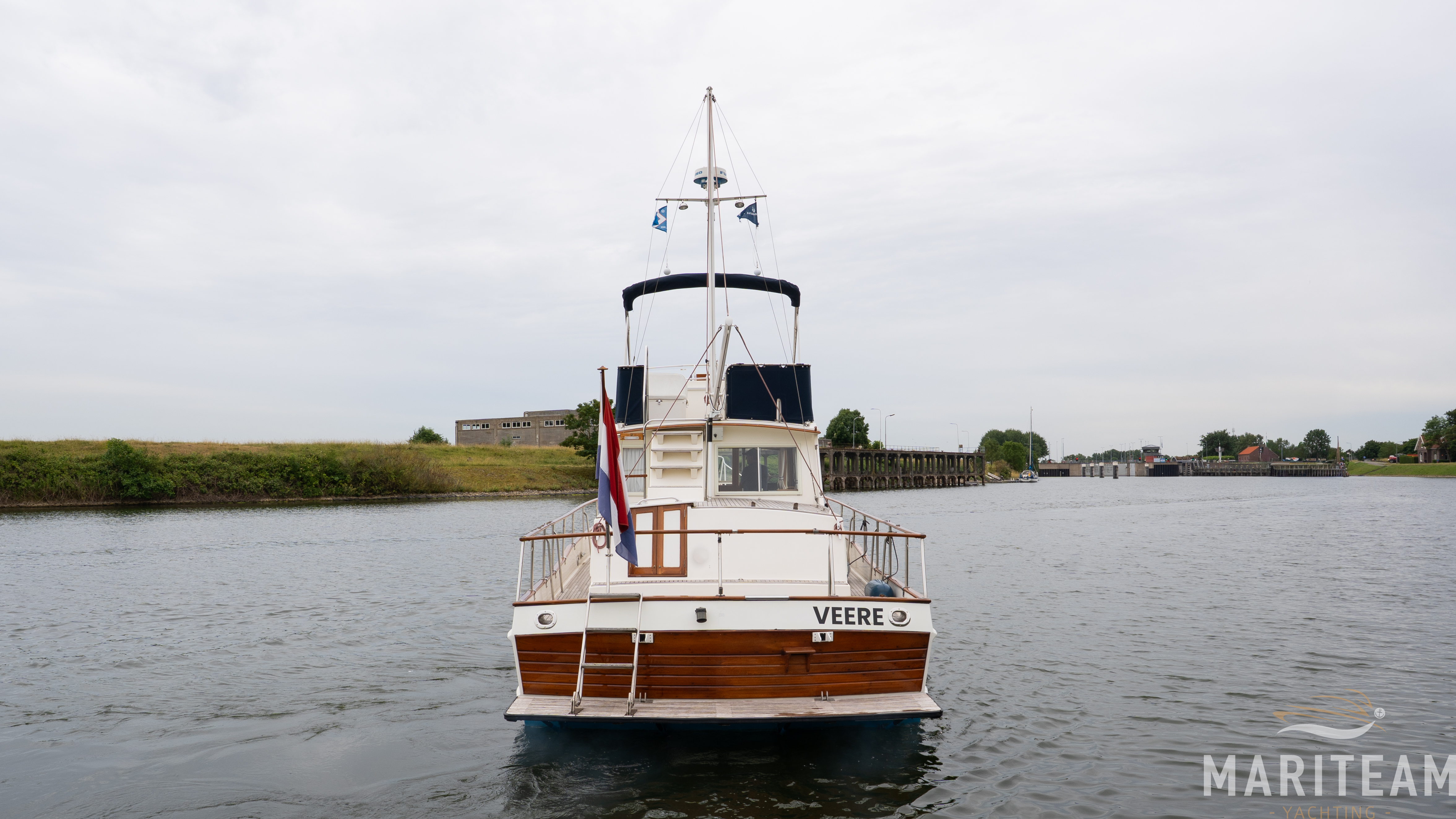 hoofdmotor(en): Grand Banks 36 Classic 'ZEEBONK' — foto 2 van 7