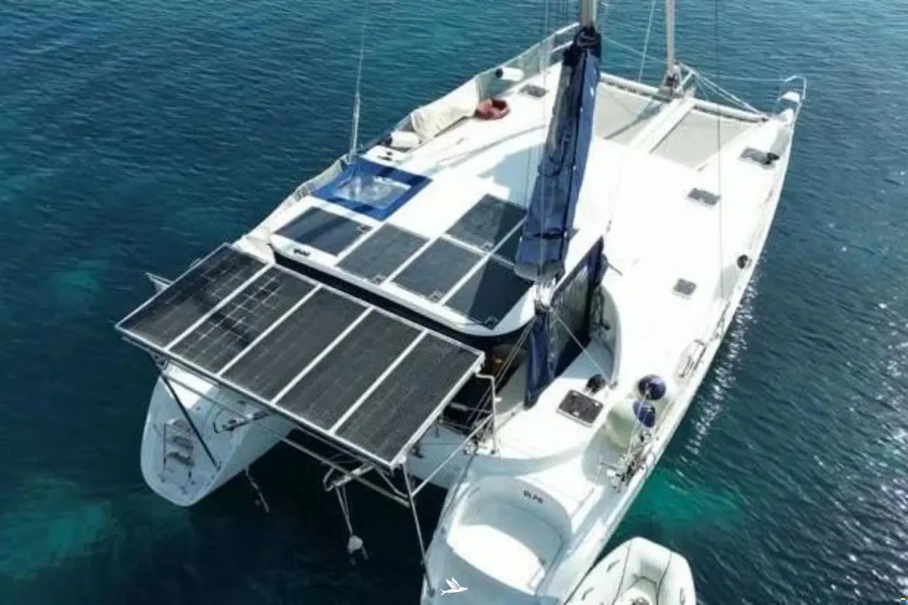 CNB Lagoon 380 - Top Refitted - EIGNER VERSION - BluYachting — foto 5 van 12