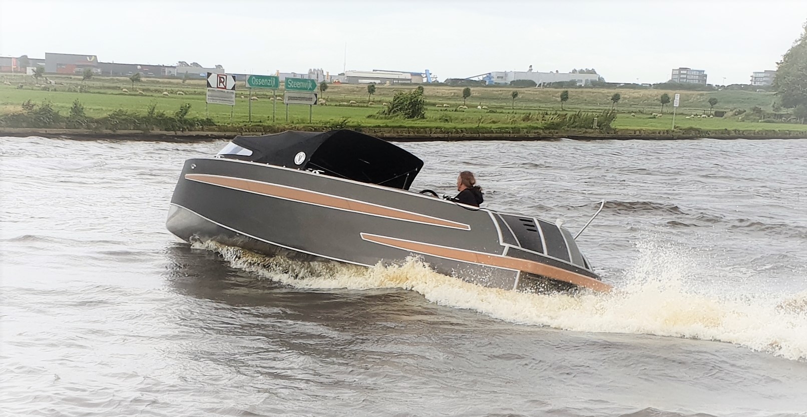 Van Vossen VanVossen Tender 650 (sport) — foto 14 van 15