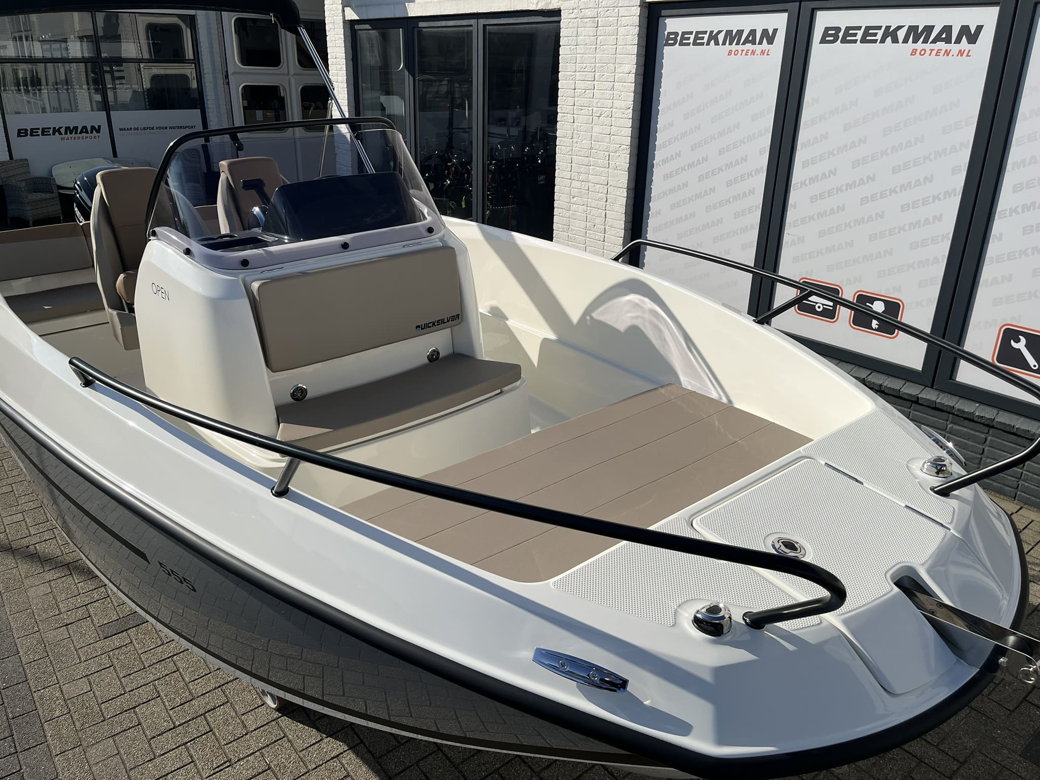 Quicksilver 555 Open — foto 8 van 25