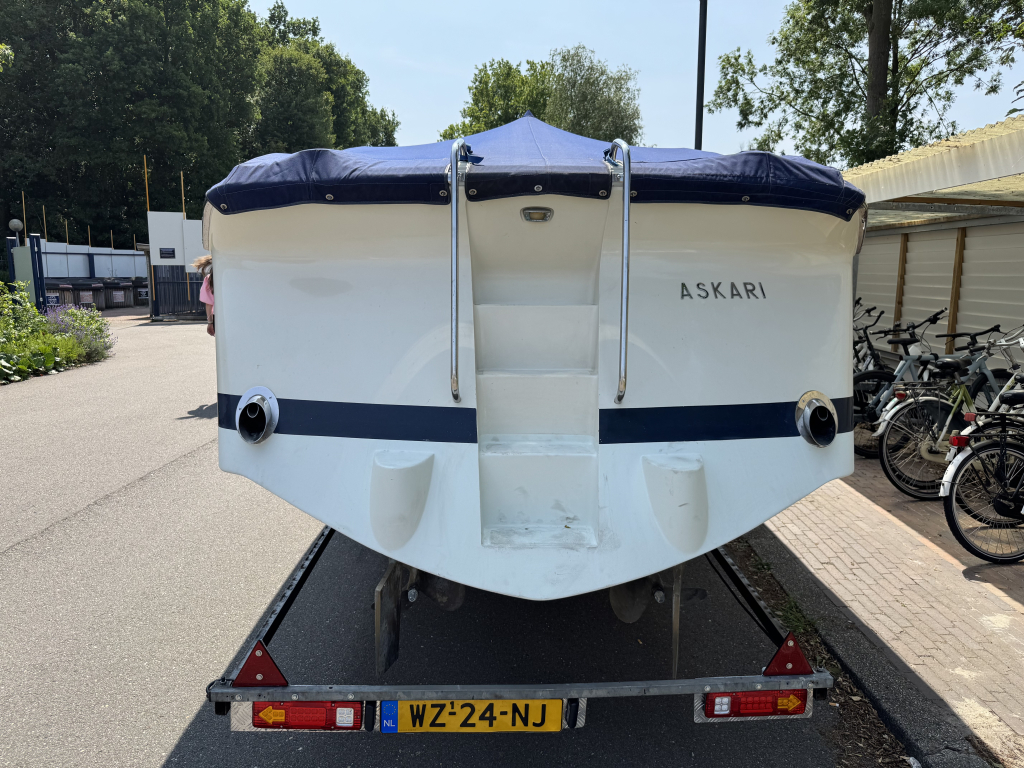 Riva St Tropez — foto 6 van 33