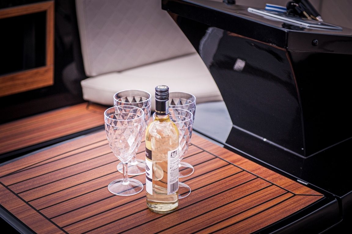 Maxima 600 tender — foto 19 van 19