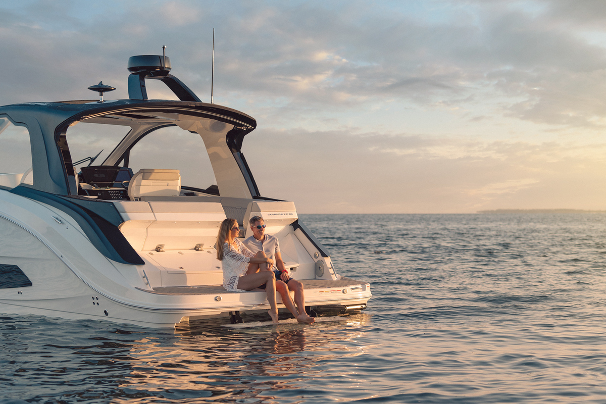 Sea Ray Sundancer 370 — foto 35 van 64