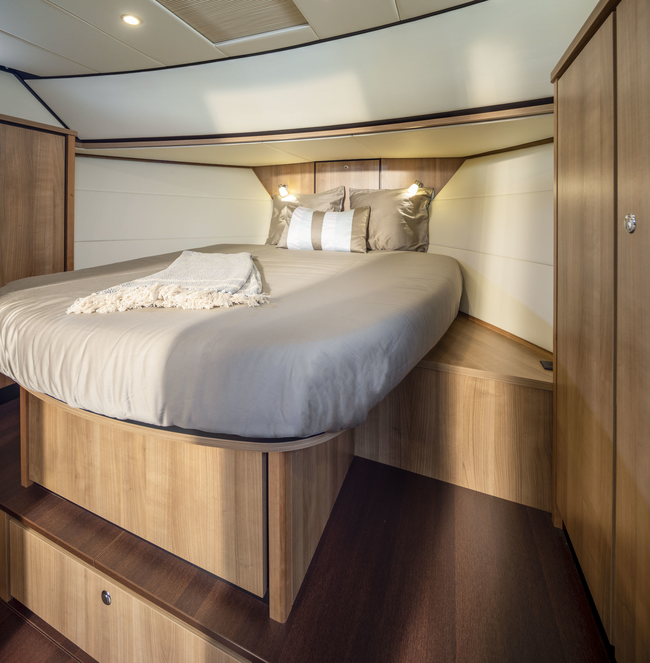 Linssen Grand Sturdy 40.0 Sedan INTERO — foto 27 van 32