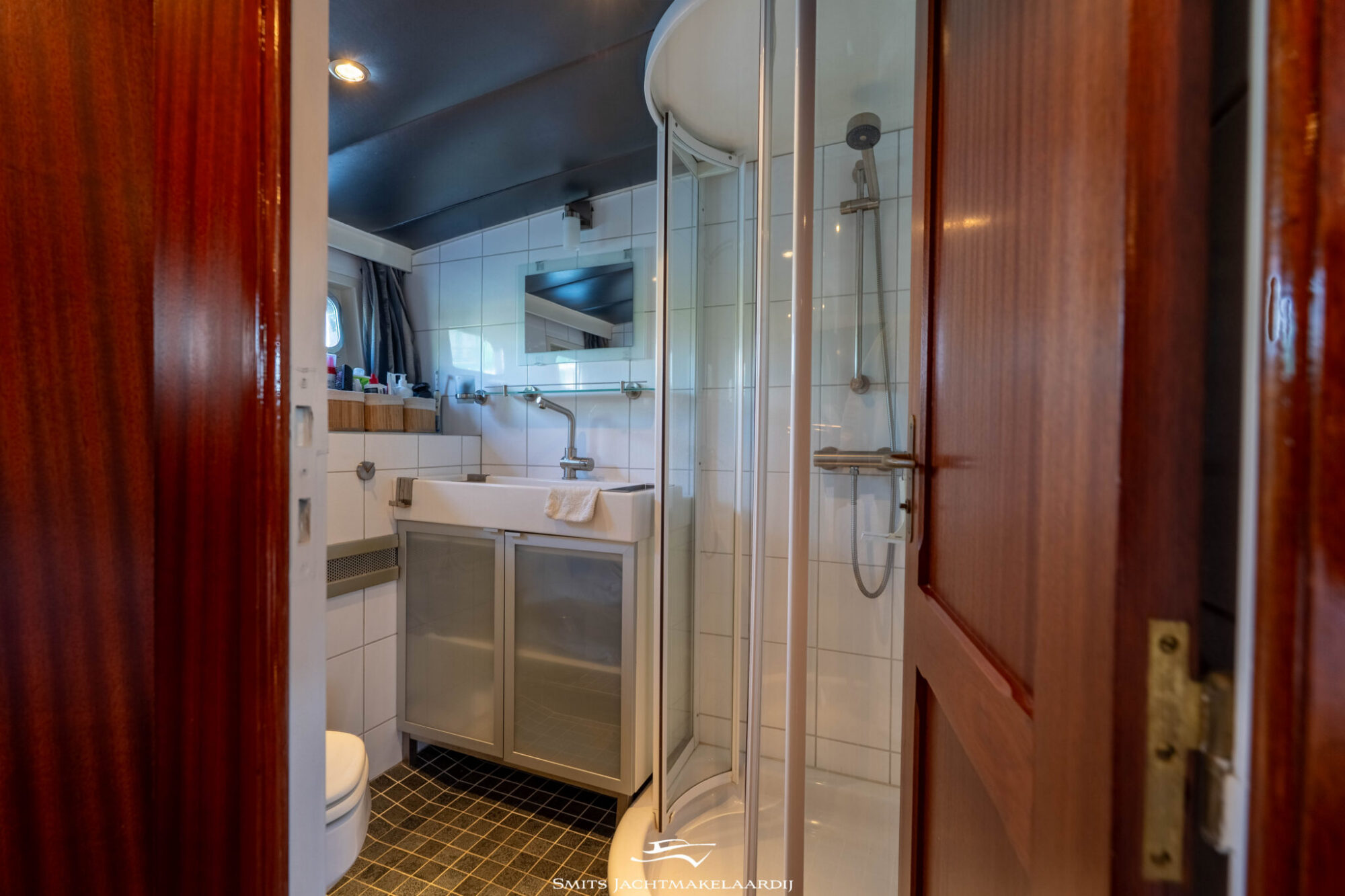 Van der Valk Valk Vitesse 54 Stabilizers — foto 51 van 98