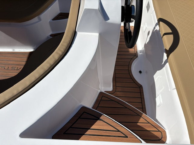 Op bestelling leverbaar! Coastliner 485XL met Tohatsu  9.9 PK — foto 6 van 11