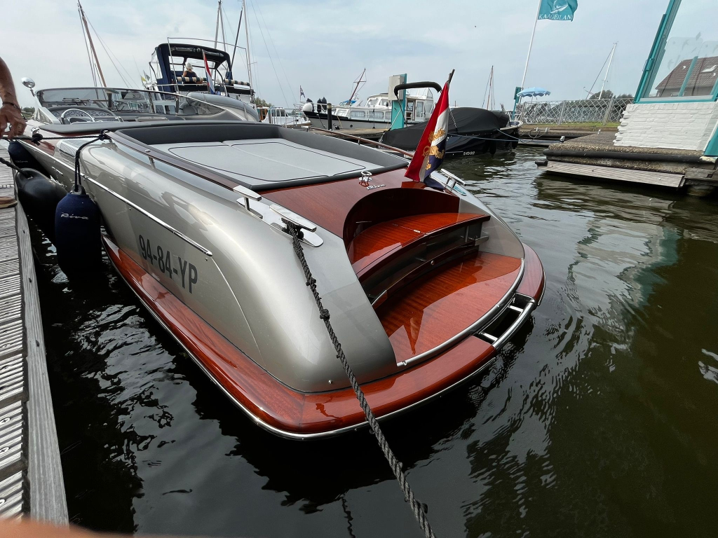 Riva Aquariva — foto 10 van 10