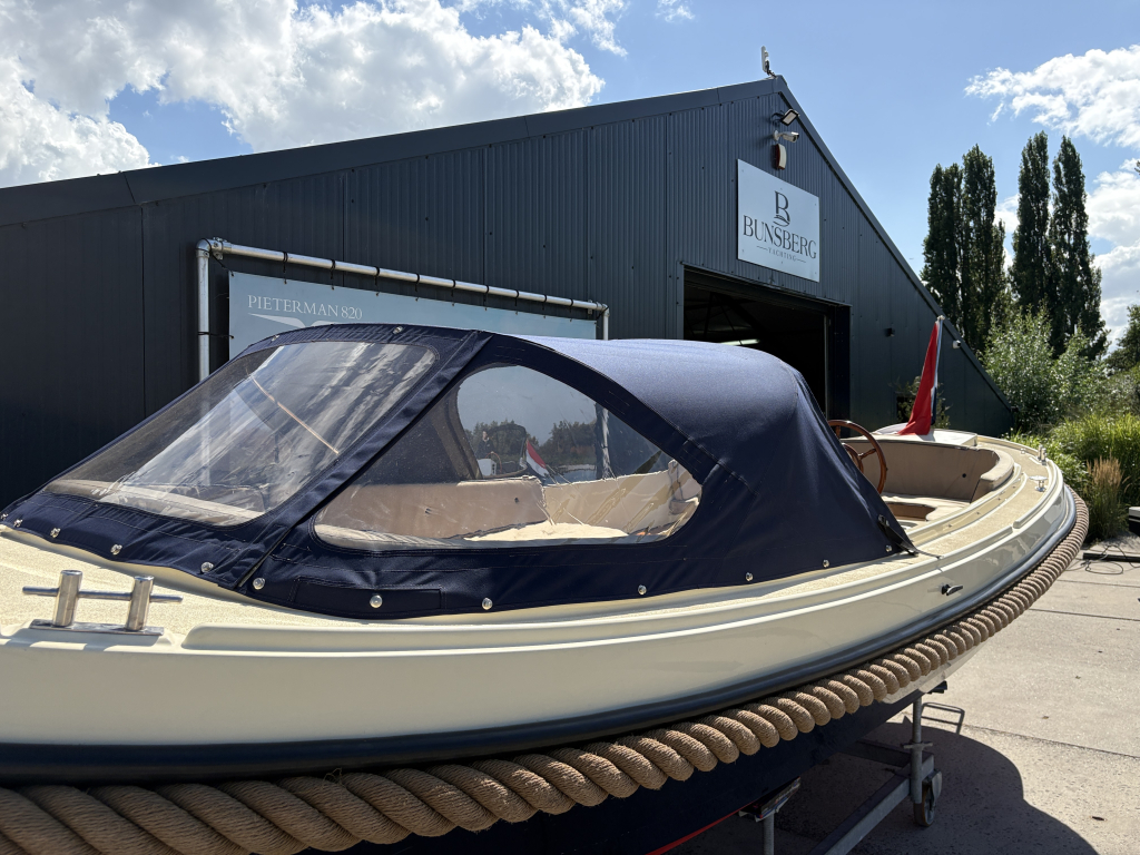Oudhuijzer 720 + Boegschroef  — foto 8 van 17