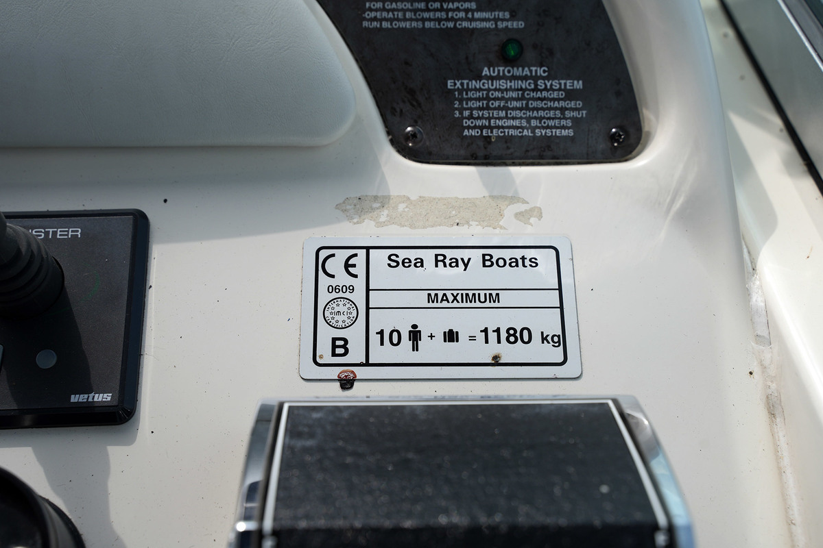 Sea Ray 310 Sundancer — foto 35 van 50
