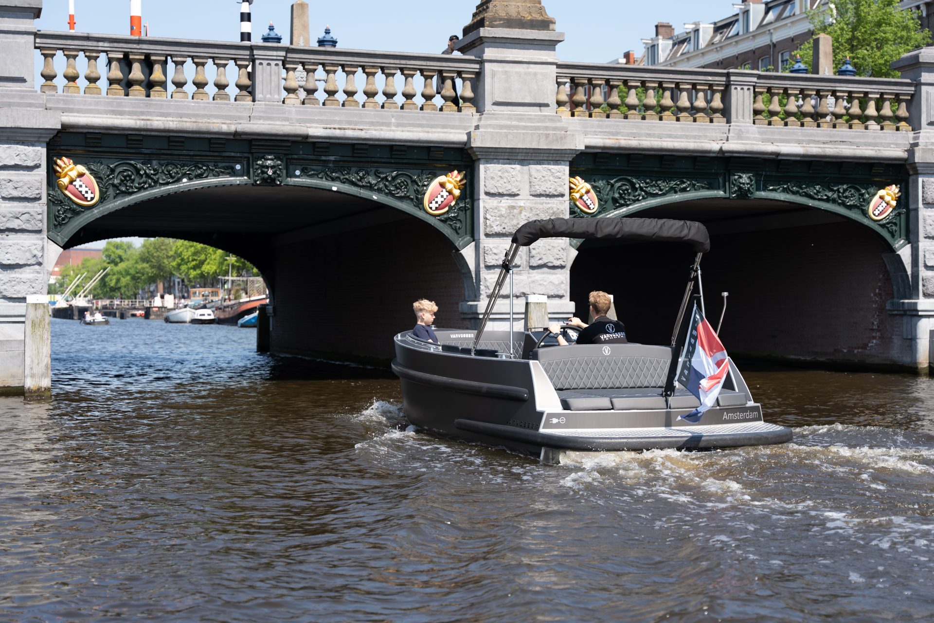 Van Vossen VanVossen E-Tender 650 — foto 7 van 8