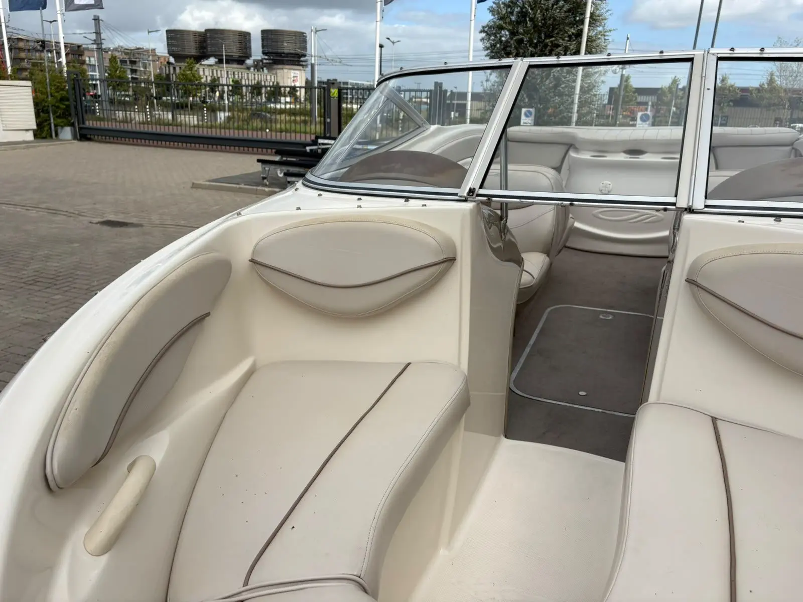 Maxum 1800 SR (2002) — foto 12 van 19
