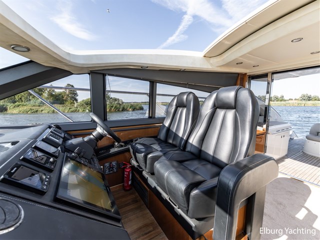 Princess V62 — foto 11 van 88