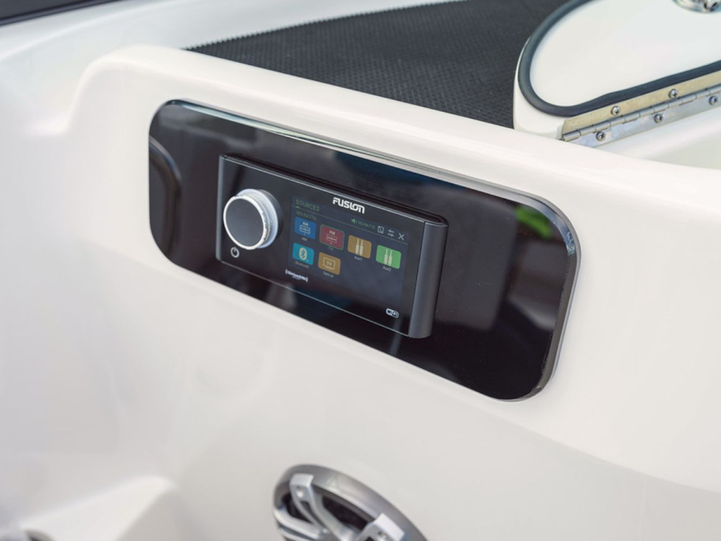 Sea Ray SDX 250 — foto 15 van 28