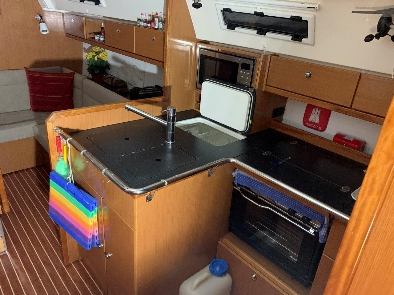 Bavaria Cruiser 36 — foto 10 van 50